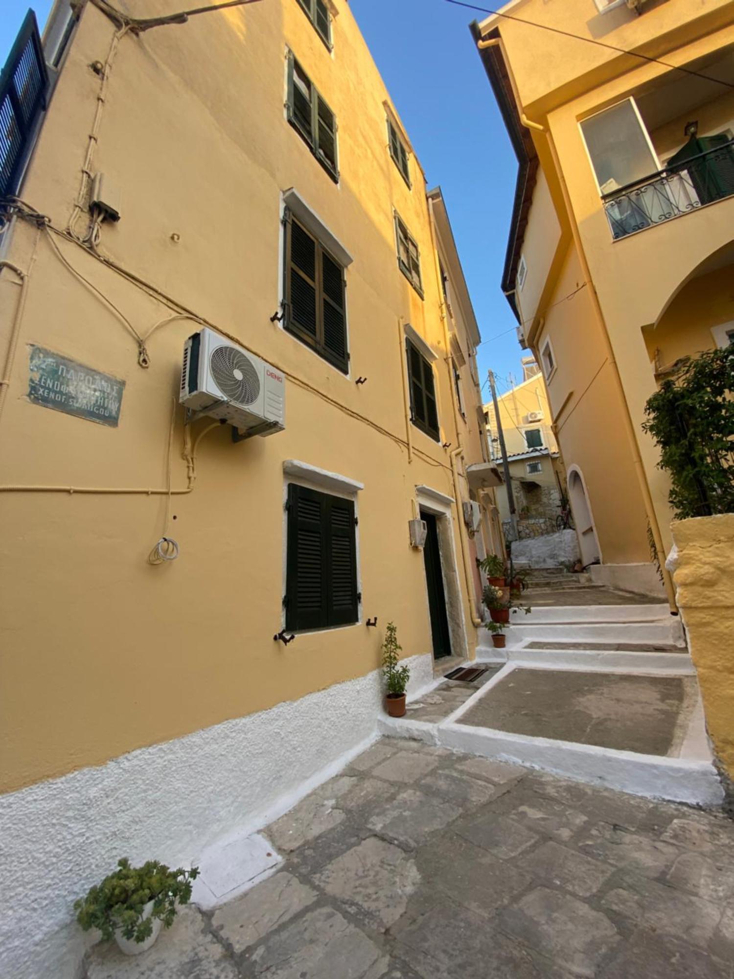 Corfu Port Art Studios מראה חיצוני תמונה
