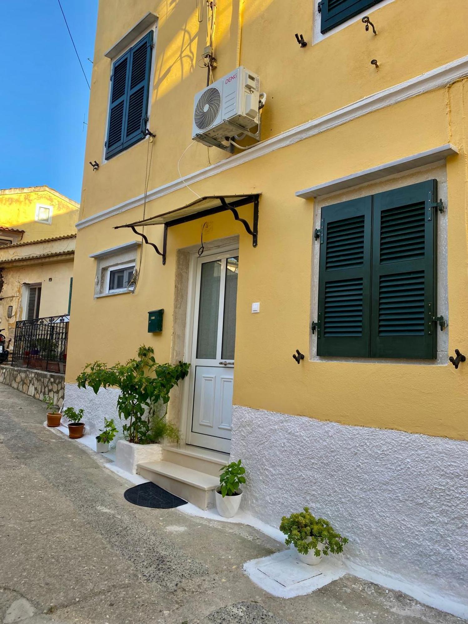 Corfu Port Art Studios מראה חיצוני תמונה