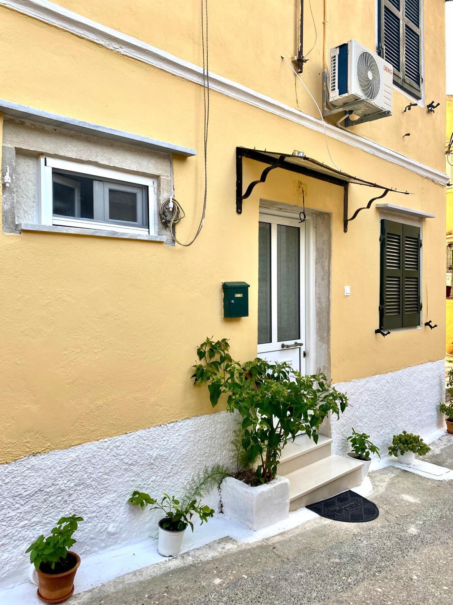 Corfu Port Art Studios מראה חיצוני תמונה